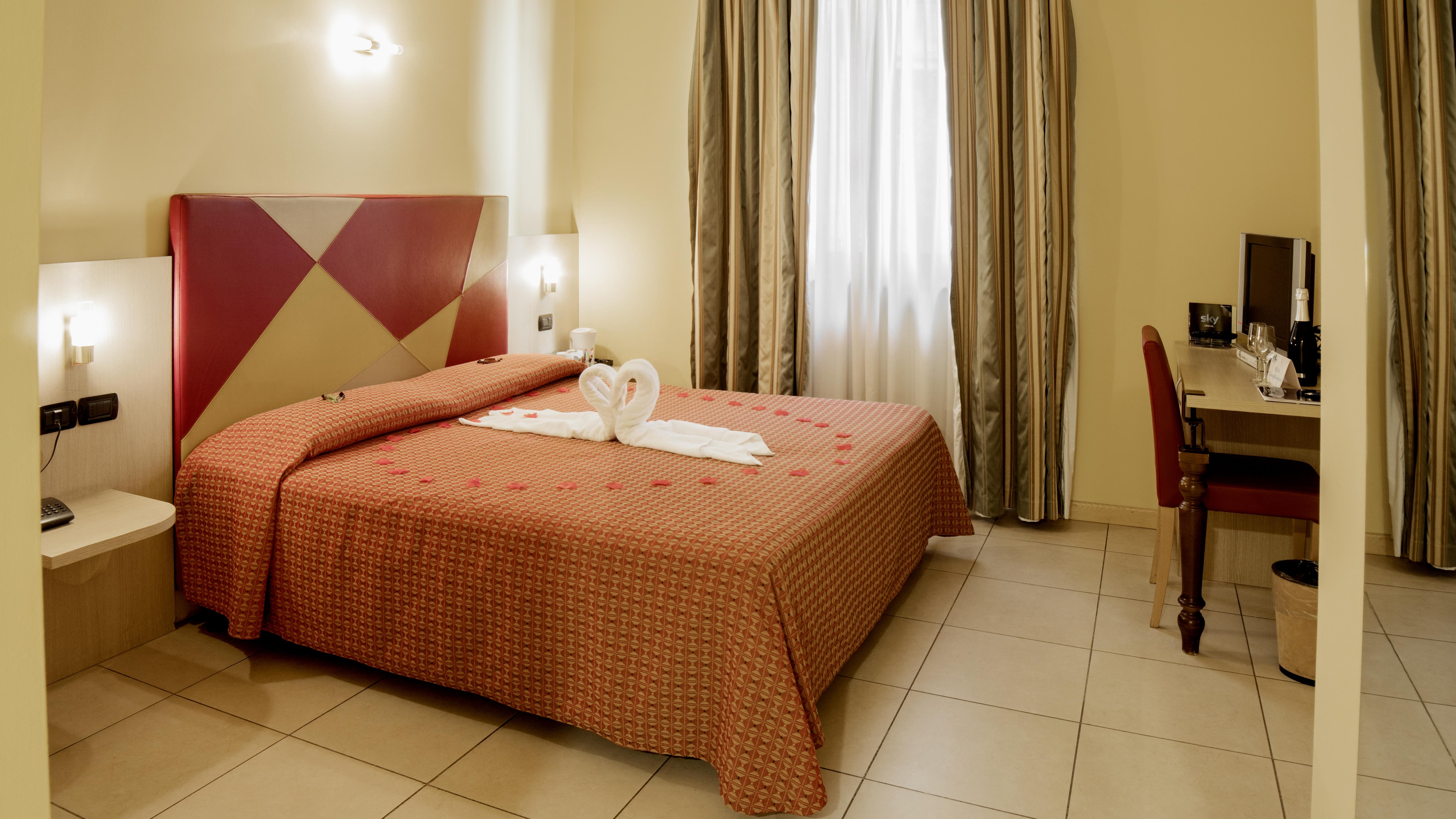 Hotel Lovere Resort & Spa Exterior photo