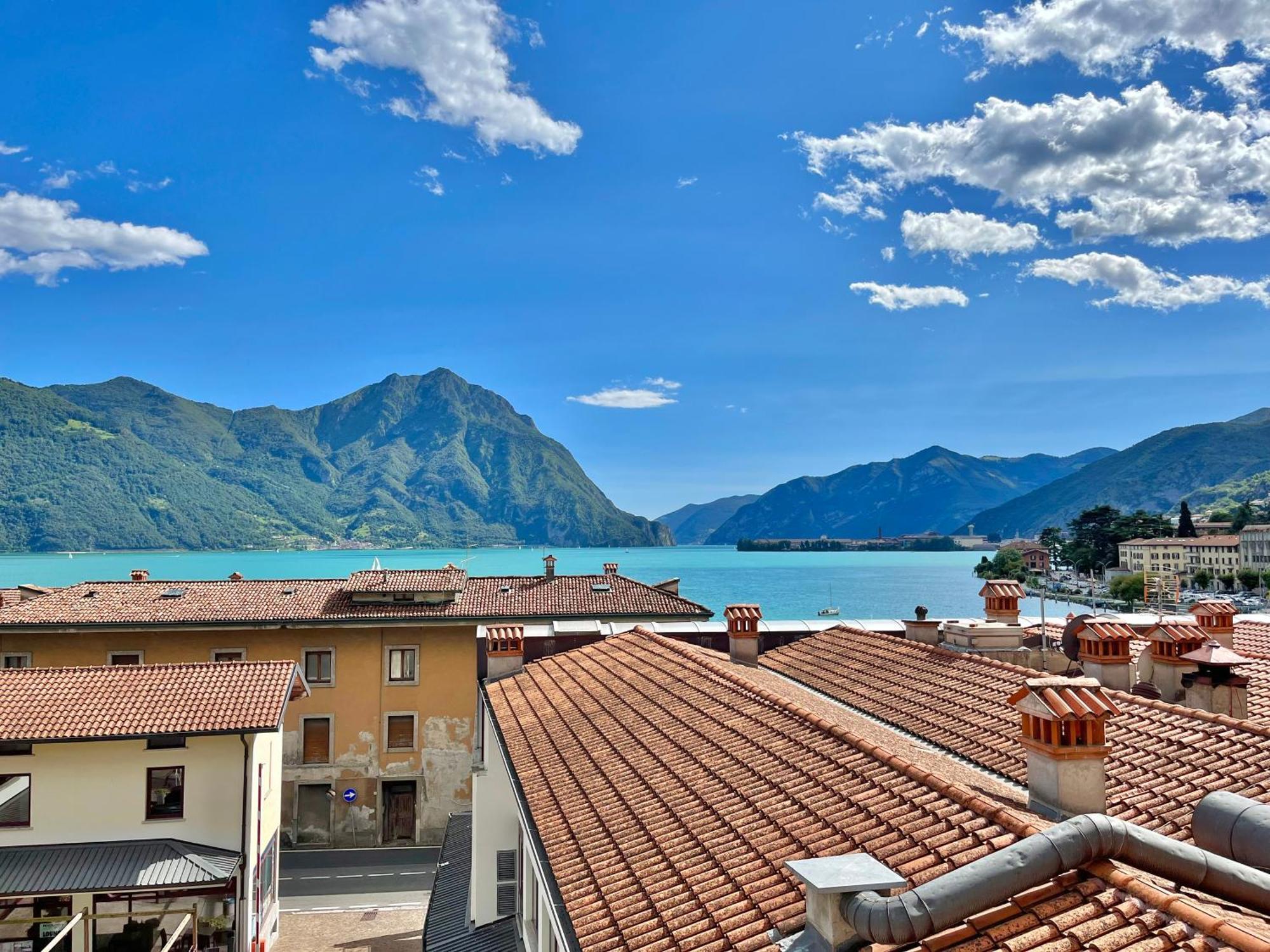 Hotel Lovere Resort & Spa Exterior photo